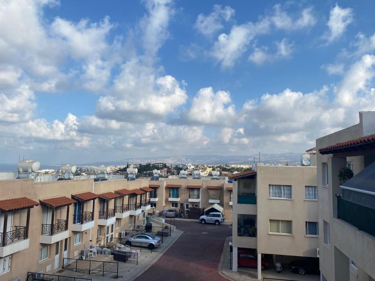 Melania Gardens Apartment Klorakas Exterior photo
